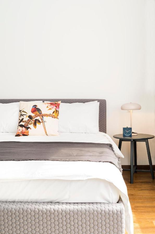 Athens' Best Location- Stunning & Spacious Studio Bagian luar foto