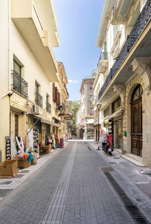 Athens' Best Location- Stunning & Spacious Studio Bagian luar foto